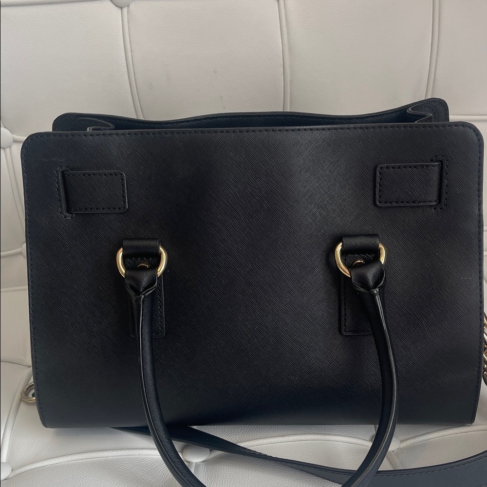 MICHAEL Michael Kors East West Hamilton Large Black Leather Tote - Picture 6 of 9